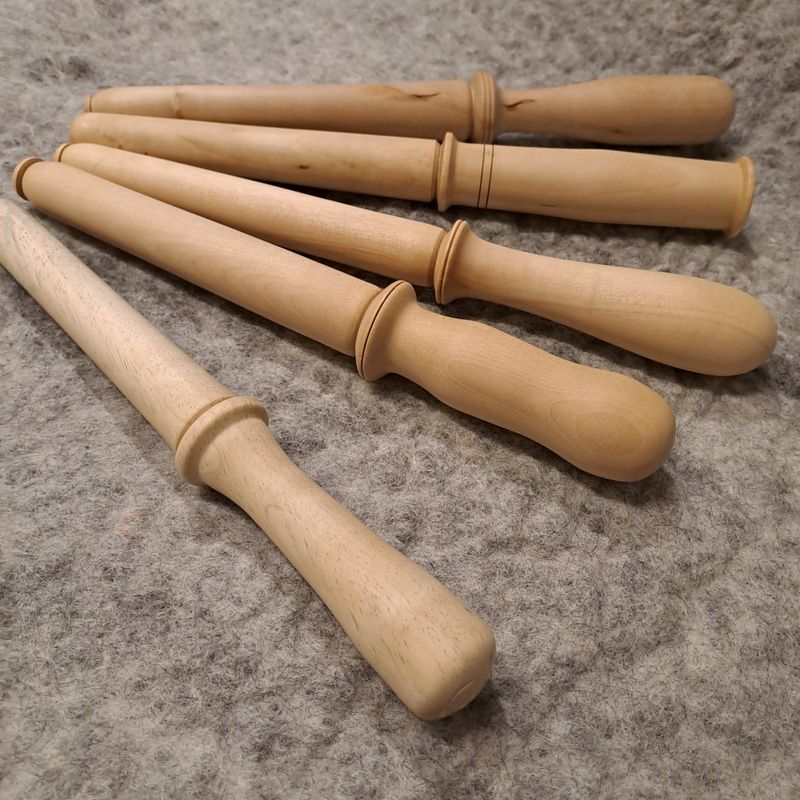 Nøstepinne bjørkehvit