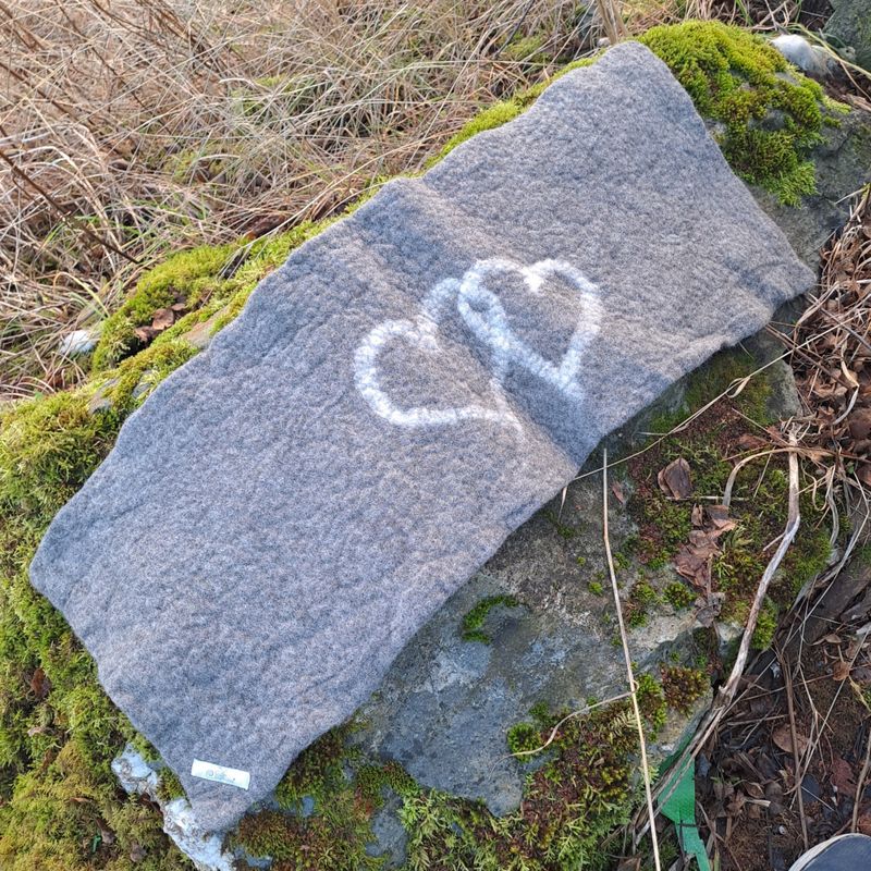 Dobbelt sitteunderlag med hjerter