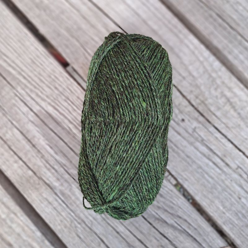 Strikkepakke - Enkel selbuvott dame